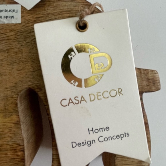 Wood Carved “Family” Home Decor NWT - Picture 6 of 8